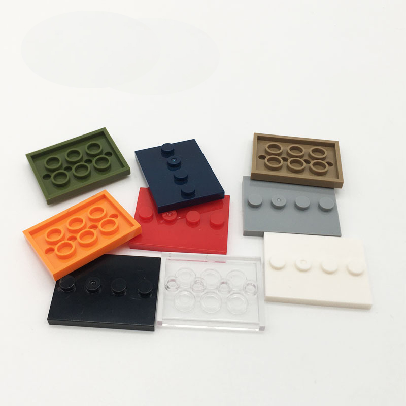 ملحقات رقمية صغيرة بقاعدة شفاف - مراجعة Lego Minifigure Holder وسعره